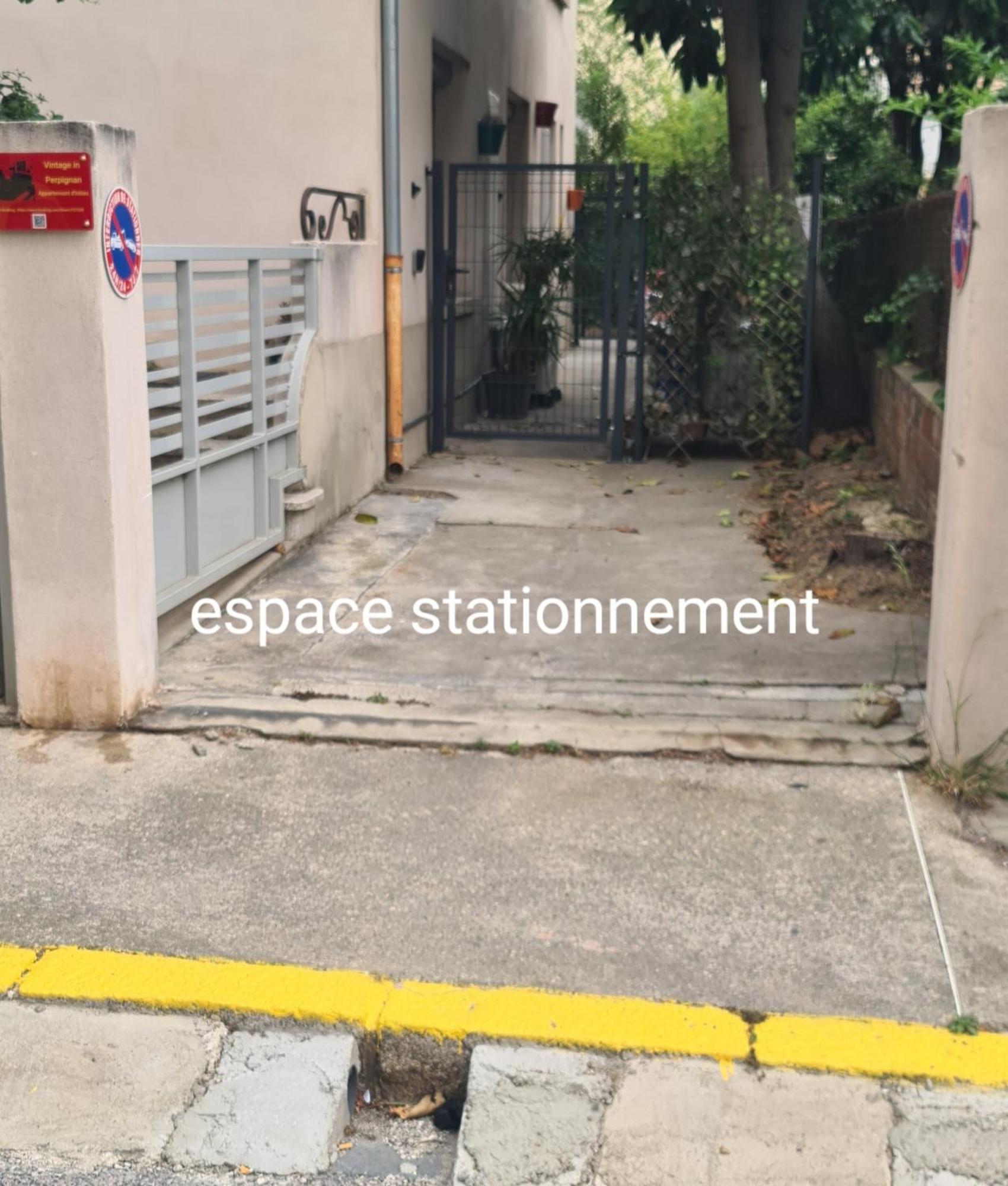 Apartament Vintage In Perpignan Zewnętrze zdjęcie